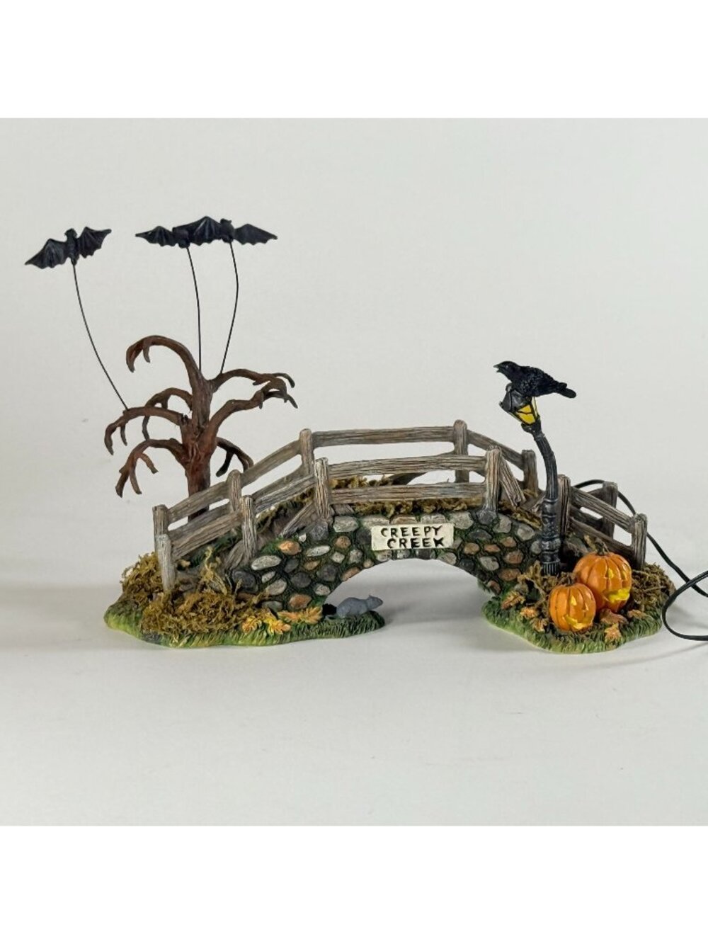 Dept 56 Halloween Village Creepy Creek Bridge 53071 Lighted Accessory